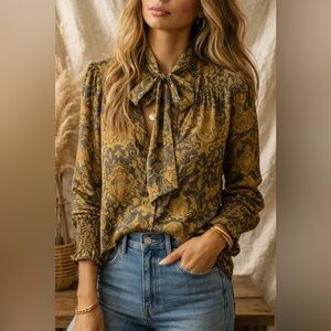 Hinge Silk Blouse Gold Baroque Print Tie Neck Size Small